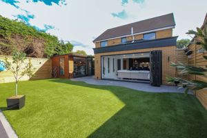 Photo 26- click for photo gallery